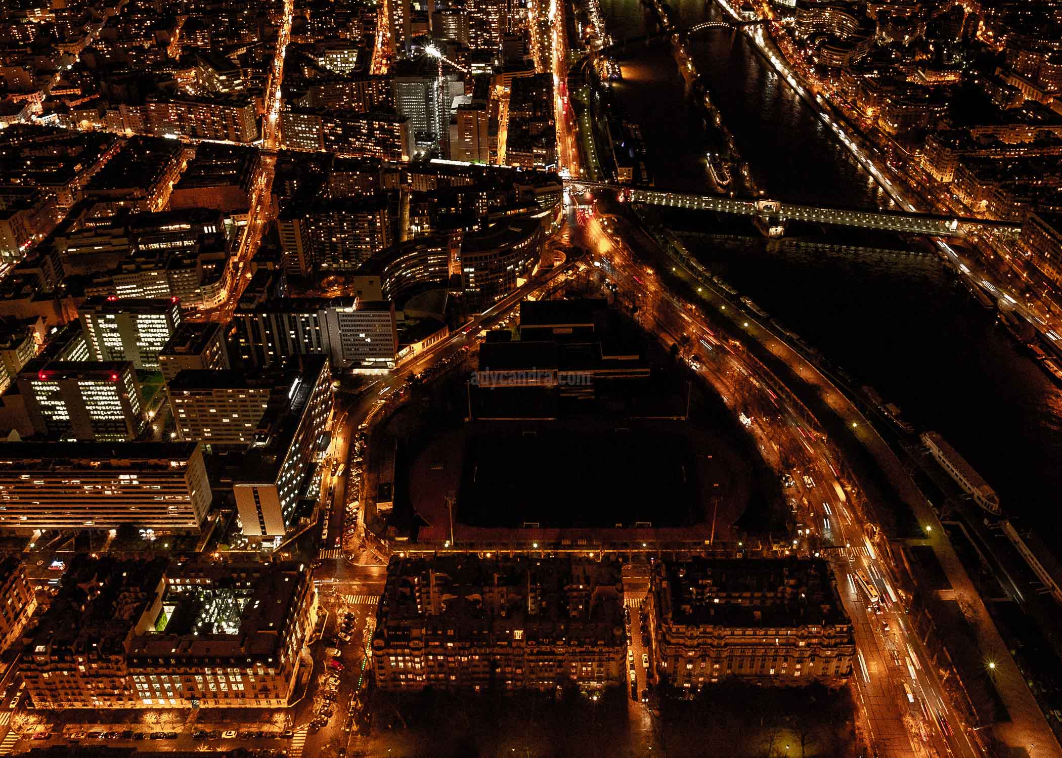 Pont de Bir Hakeim at Midnight in Paris