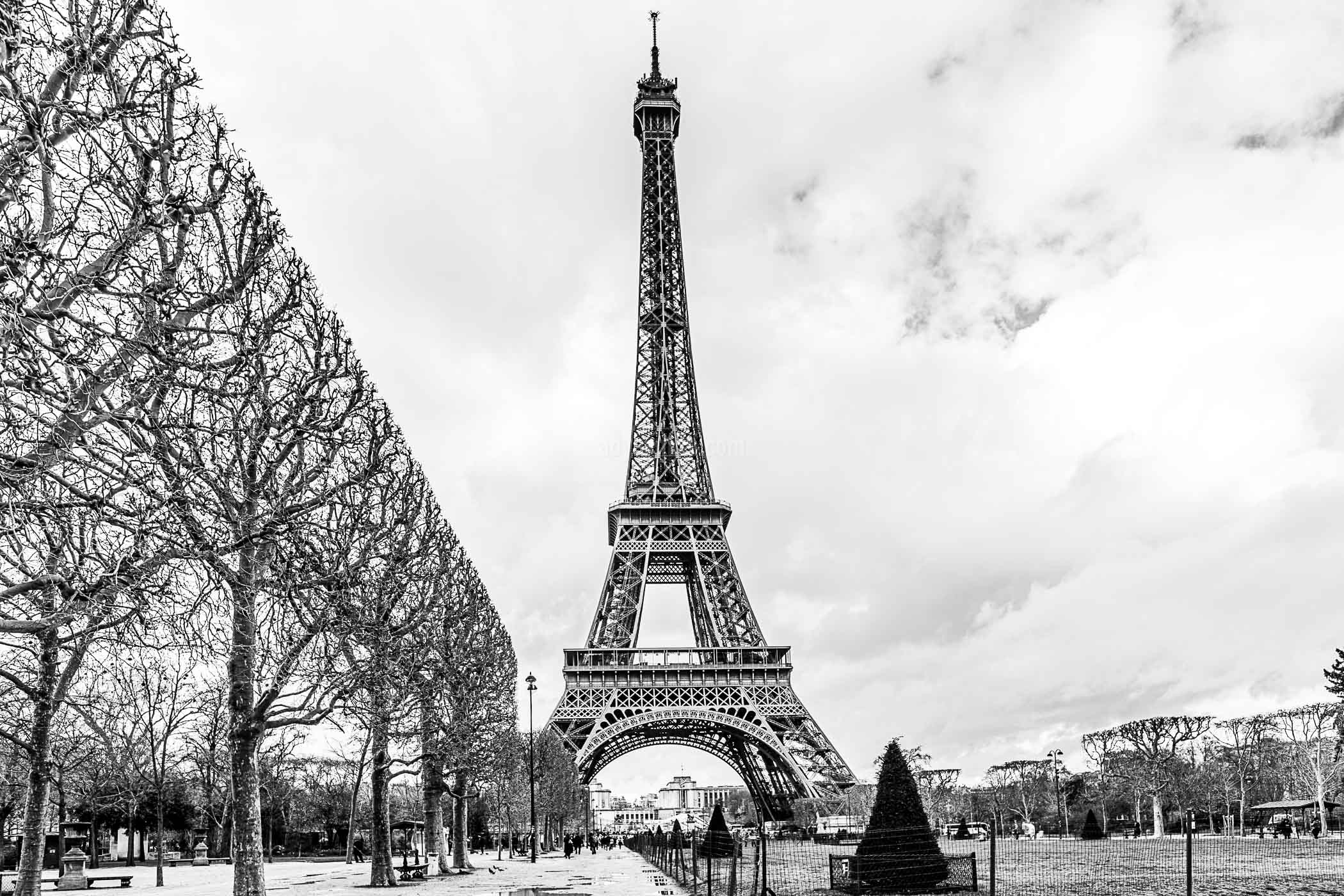 Menara Eiffel-2