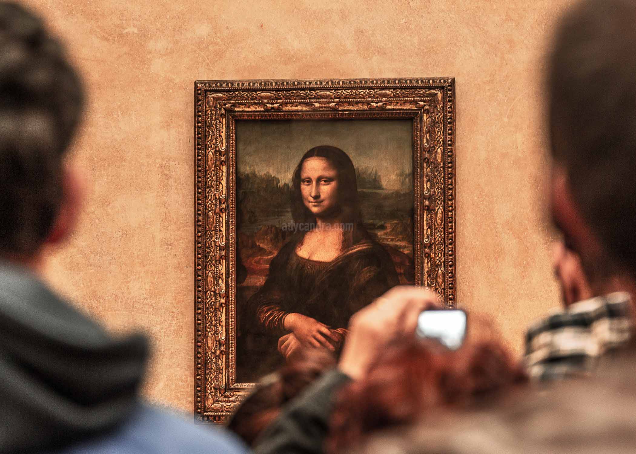 Senyuman Monalisa